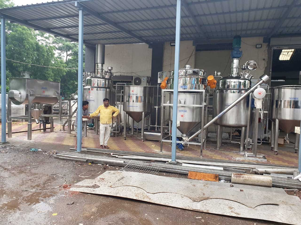 Manufacturing Plant and Machine for Liquid Detergent
