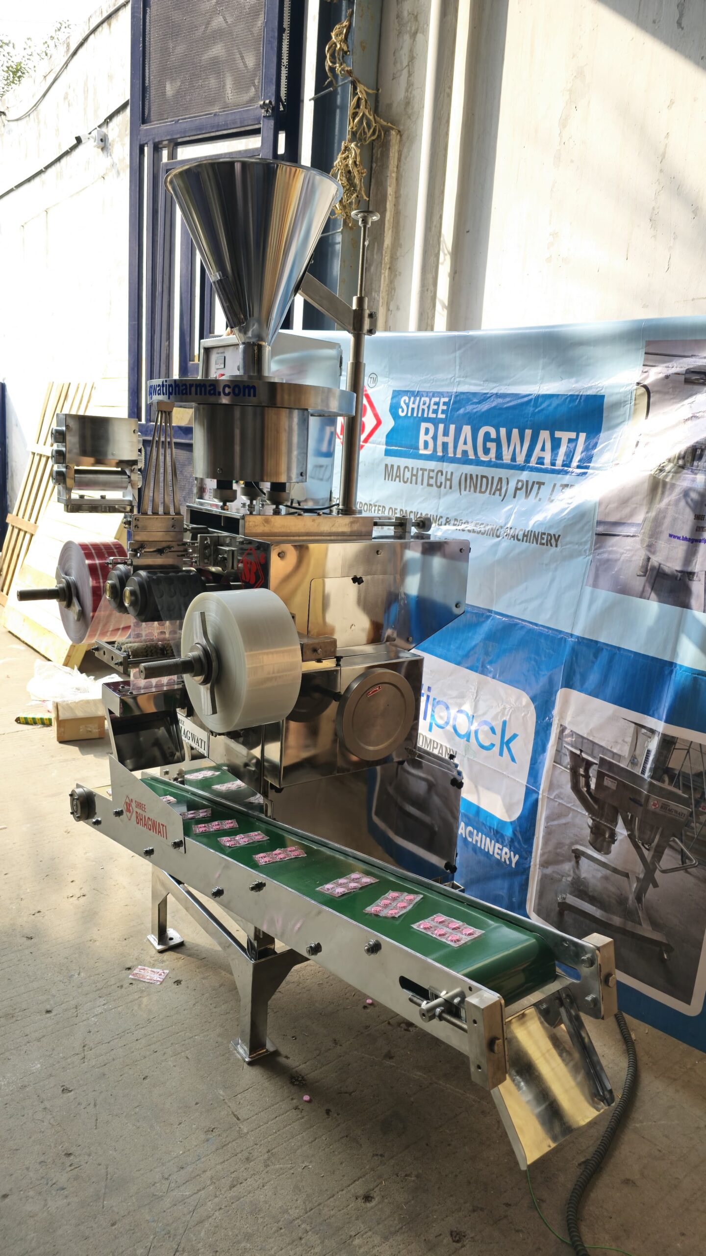 Strip Packing Machines - Capsule/Tablet Strip Packaging Machine