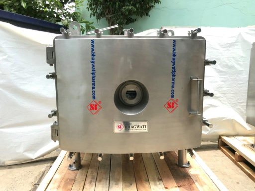 Vacuum-Tray-Dryer-Machine